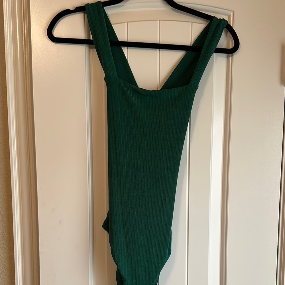 Wayf Emerald Ribbed Top